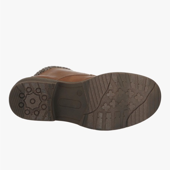 New Muk Luks Brown Ankle Boots with Knit Cuff - Picture 10 of 12